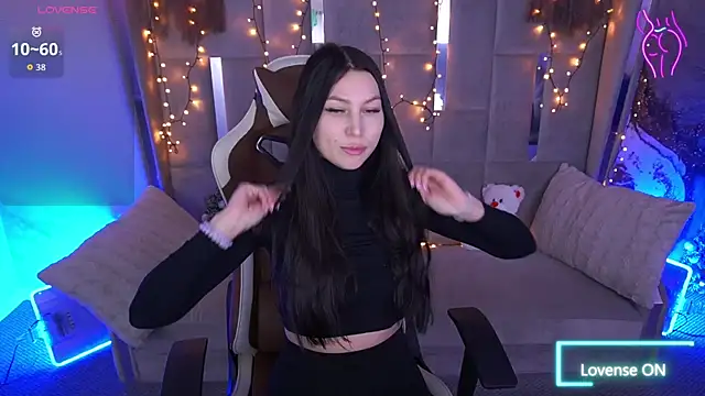 EliseVelour online show from 02.08.26