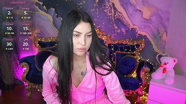 EliseVelour online show from 04.11.26