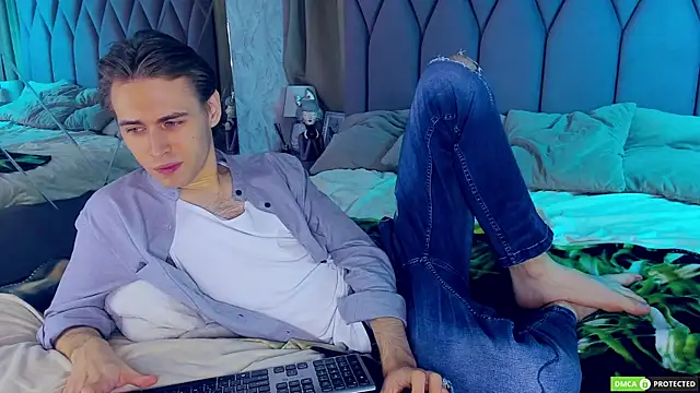 WilliamDyson online show from 11.05.25