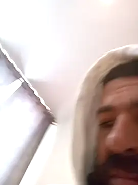 Snapshot of Fernandar2025 chatting on 12.14.25 Fernandar2025 online show from 12.14.25