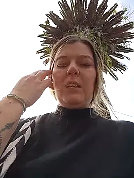 Snapshot of Fernandar2025 chatting on 12.15.25 Fernandar2025 online show from 12.15.25