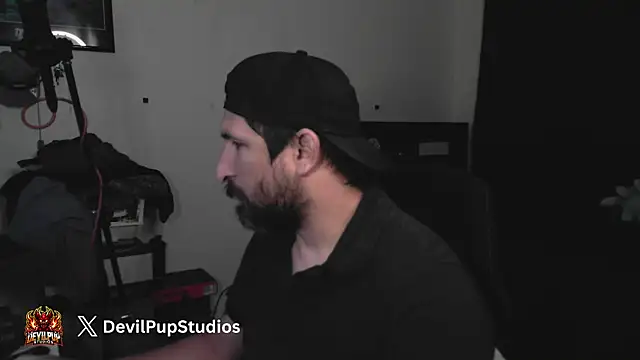 Snapshot of DevilPup75_ chatting on 08.09.26 DevilPup75 online show from 08.09.26
