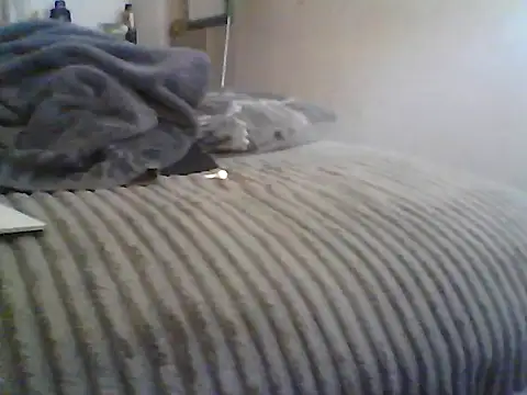 Thoma9034 online show from 04.15.26