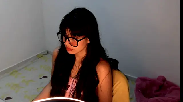 Snapshot of meganmiauu chatting on 05.23.26 meganmiauu online show from 05.23.26