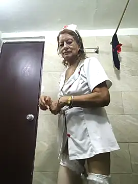 MaryeLunna online show from 09.27.25