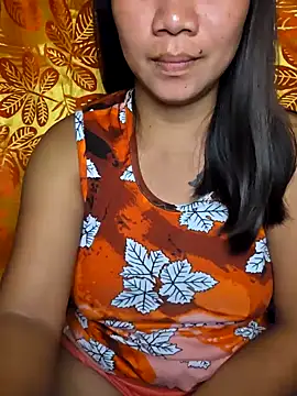 Snapshot of celestine_22 chatting on 10.02.25 celestine 22 online show from 10.02.25