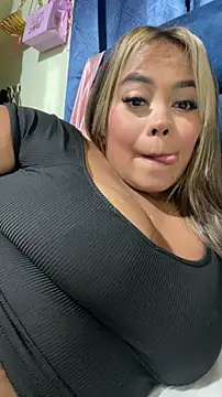 EmilyDuran  online show from 05.21.26