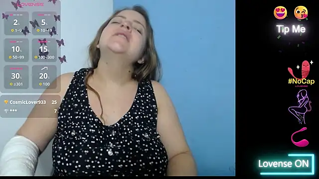 Snapshot of Pregnant_Kloe chatting on 10.11.25 Pregnant Kloe online show from 10.11.25