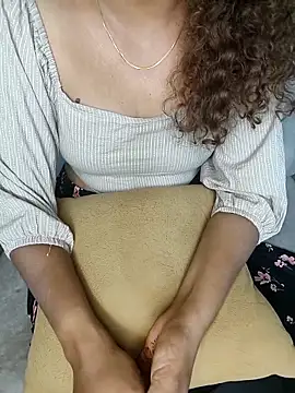 Tamilpallavi online show from 03.04.26