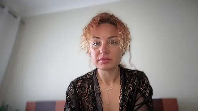 Reddgiirl online show from 04.21.26