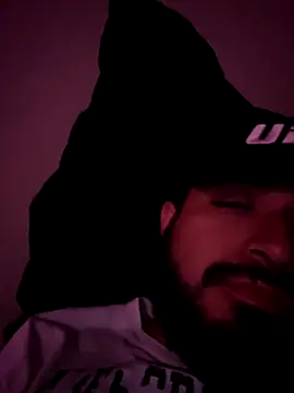 Snapshot of Lb228w chatting on 11.02.25 Lb228w online show from 11.02.25