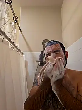 Snapshot of Lb228w chatting on 02.06.26 Lb228w online show from 02.06.26