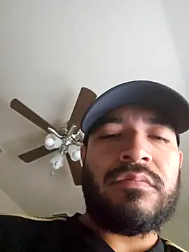 Snapshot of Lb228w chatting on 03.22.26 Lb228w online show from 03.22.26