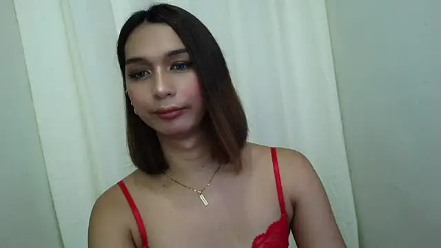 Sophia Trans online show from 04.07.26