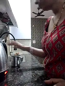 Soniya Roy online show from 11.08.25