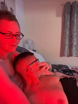 Curvy-Jinx online show from 10.02.25