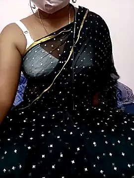 Cute Renuka online show from 10.11.25