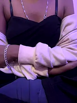 sakshi5533 online show from 12.04.25