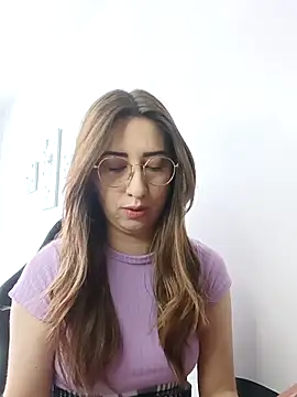 Snapshot of SUSY__06 chatting on 09.18.25 SUSY 06 online show from 09.18.25
