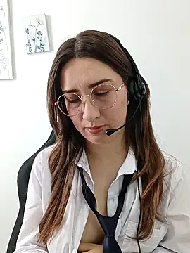 Snapshot of SUSY__06 chatting on 10.01.25 SUSY 06 online show from 10.01.25