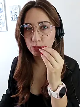 Snapshot of SUSY__06 chatting on 10.02.25 SUSY 06 online show from 10.02.25