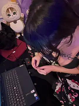 Snapshot of Kitty_yukimura chatting on 05.15.26 Kitty yukimura online show from 05.15.26