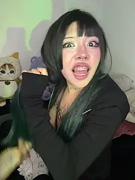 Snapshot of Kitty_yukimura chatting on 05.27.26 Kitty yukimura online show from 05.27.26