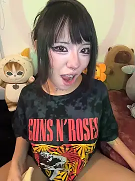 Snapshot of Kitty_yukimura chatting on 06.04.26 Kitty yukimura online show from 06.04.26
