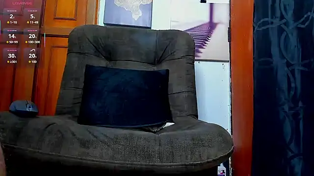 Snapshot of _Dominikxxx_ chatting on 04.30.26 Dominikxxx online show from 04.30.26