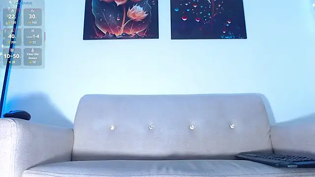 Snapshot of Owenferrara chatting on 10.30.25 Owenferrara online show from 10.30.25