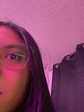 Dominic Schmit01 online show from 04.26.26