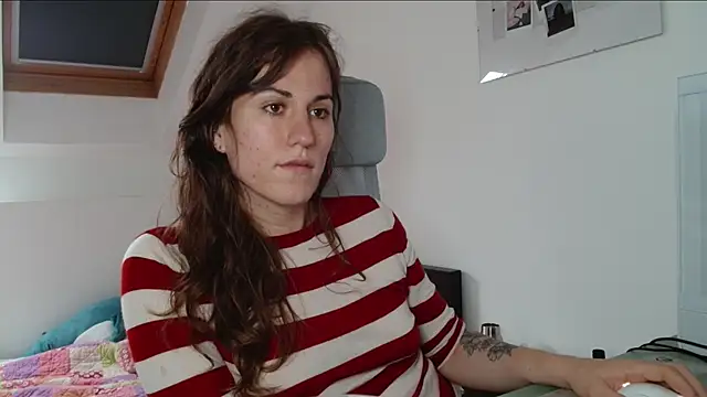 Snapshot of tsbubbles760 chatting on 11.03.25 tsbubbles760 online show from 11.03.25