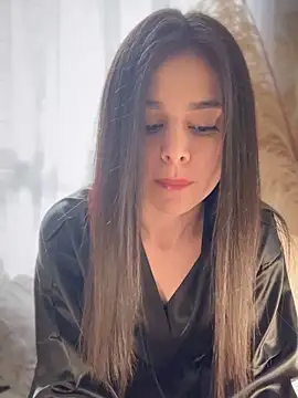 Sofi Leal online show from 11.26.25