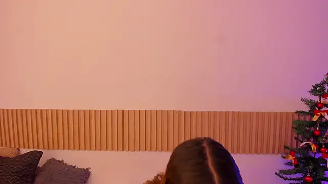 OliviaSweett online show from 11.30.25