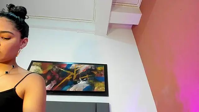 LunaAspen  online show from 11.29.25