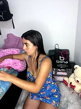 Snapshot of Amishell_ chatting on 09.09.25 Amishell online show from 09.09.25