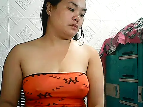 CreamyPussy4uxx online show from 02.20.26