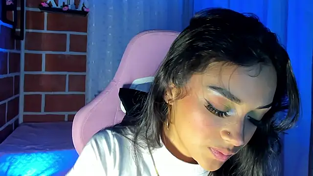 MelanyOconner online show from 09.10.25