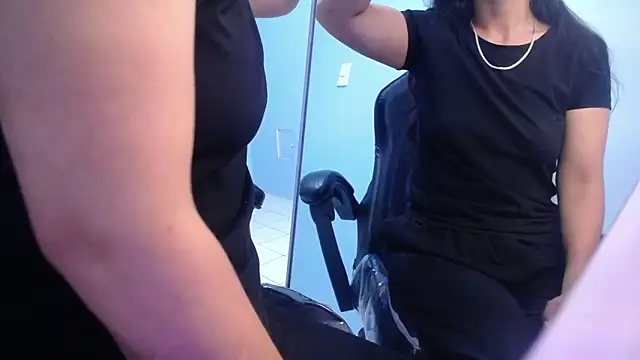 victoria hernandez t  online show from 12.16.25