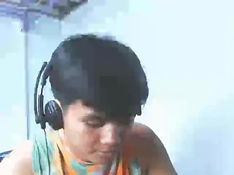 Snapshot of Alexx_143 chatting on 09.15.25 Alexx 143 online show from 09.15.25