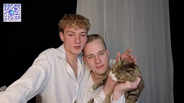 Kevin Young Cat online show from 05.04.26