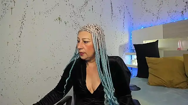 Snapshot of JaddeWalker chatting on 09.28.25 JaddeWalker online show from 09.28.25