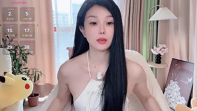 Xiatian520  online show from 10.28.25