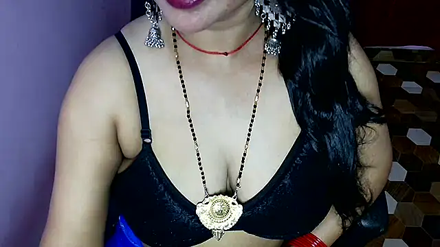 QUEEN SAKHI- online show from 06.04.26