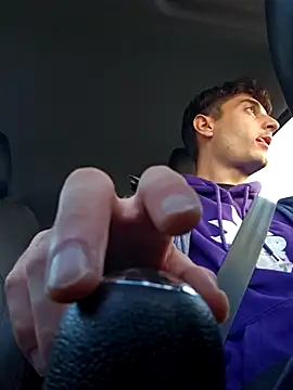 Thelouniost334    online show from 10.22.25