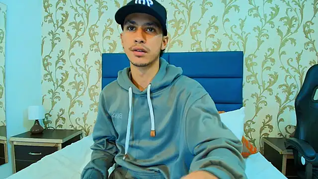 Snapshot of Marcus_Jeron chatting on 10.25.25 Marcus Jeron online show from 10.25.25