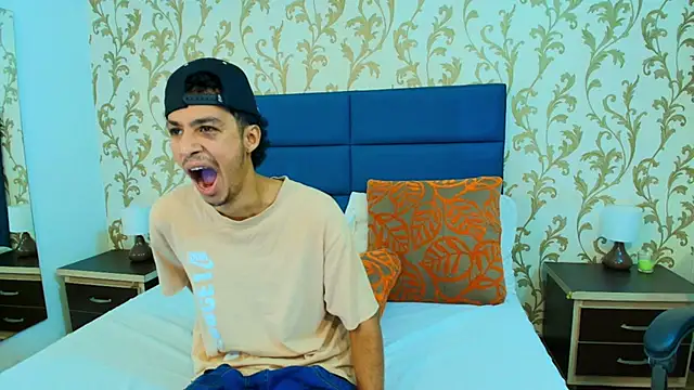 Snapshot of Marcus_Jeron chatting on 10.28.25 Marcus Jeron online show from 10.28.25