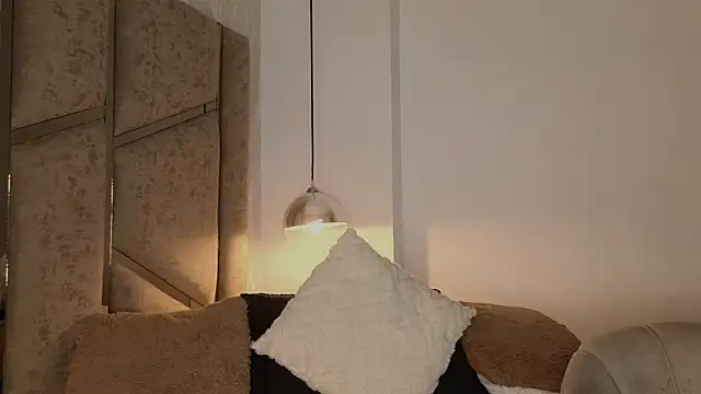 scarlethlux online show from 06.20.26