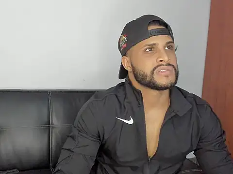 Pier Simons online show from 10.02.25