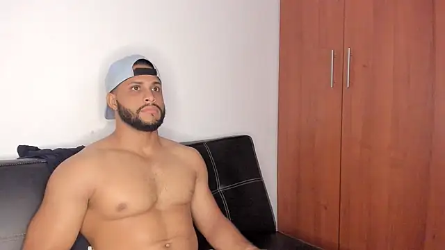 Pier Simons online show from 11.10.25